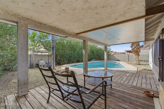 7119 W OCOTILLO Road, Glendale, AZ 85303