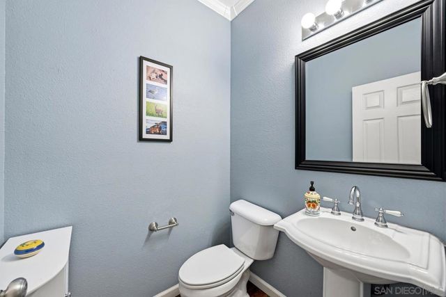 9633 W Canyon Ter 5, San Diego, CA 92123