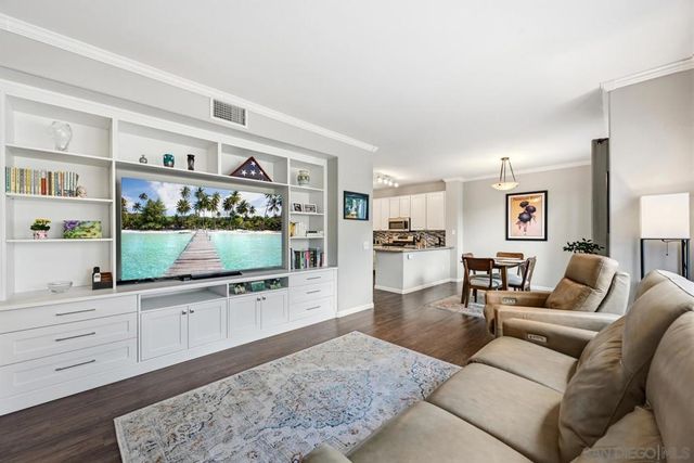 9633 W Canyon Ter 5, San Diego, CA 92123