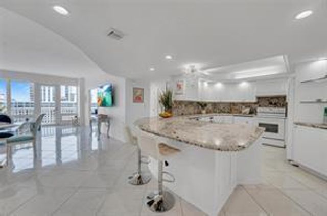 4020 Galt Ocean Drive 1807, Fort Lauderdale, FL 33308