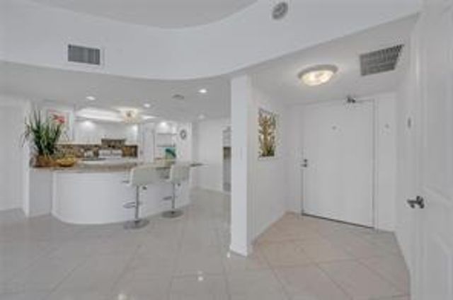 4020 Galt Ocean Drive 1807, Fort Lauderdale, FL 33308