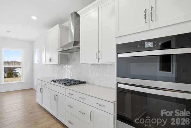 1011 High Bluff Point, Waxhaw, NC 28173