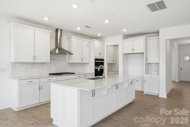 1011 High Bluff Point, Waxhaw, NC 28173