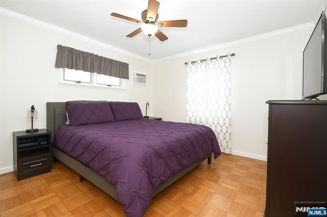 20 Charles Terrace, Waldwick, NJ 07463