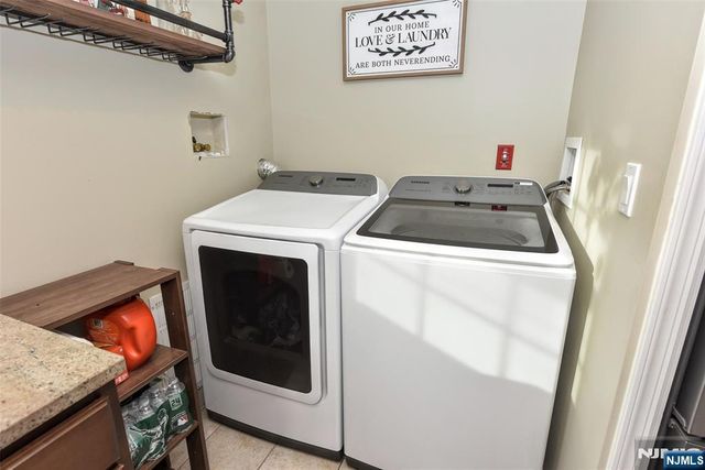 20 Charles Terrace, Waldwick, NJ 07463