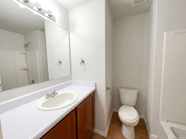 10906 Rosin Jaw, San Antonio, TX 78245