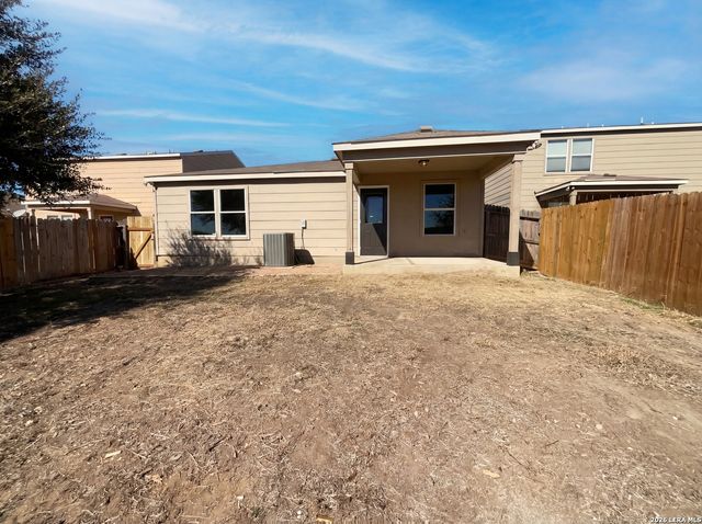 10906 Rosin Jaw, San Antonio, TX 78245