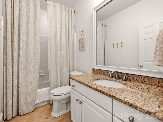 809 Celbridge Court, Charlotte, NC 28270