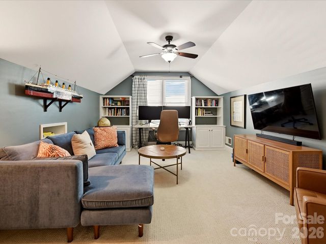 809 Celbridge Court, Charlotte, NC 28270