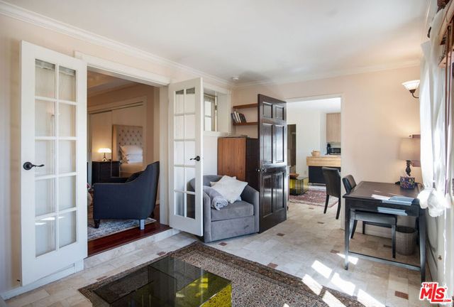 8298 Presson Place, Los Angeles, CA 90069