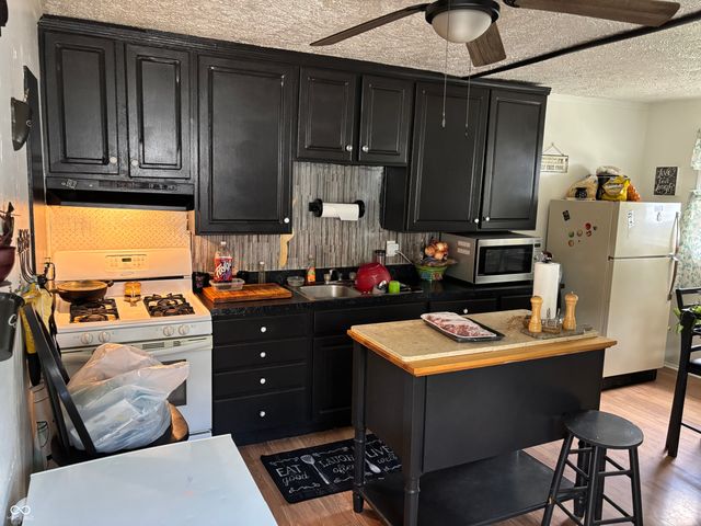 3352 Wallace Avenue, Indianapolis, IN 46218