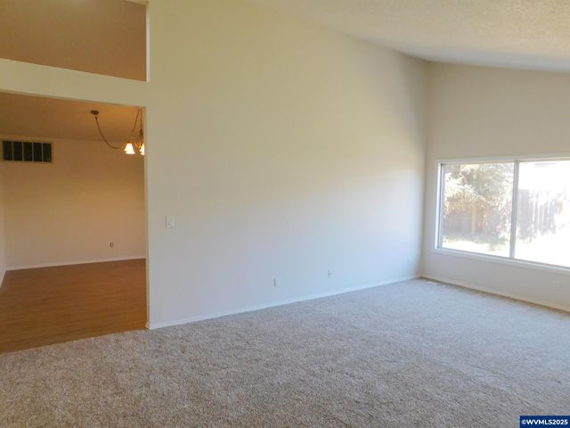 1735 Dearborn Av NE, Keizer, OR 97303