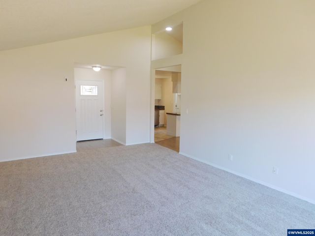 1735 Dearborn Av NE, Keizer, OR 97303