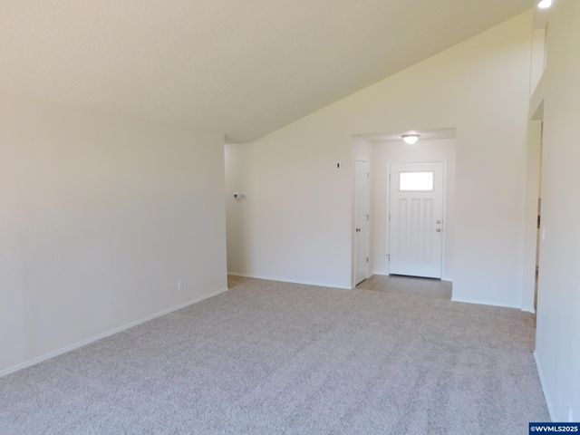 1735 Dearborn Av NE, Keizer, OR 97303