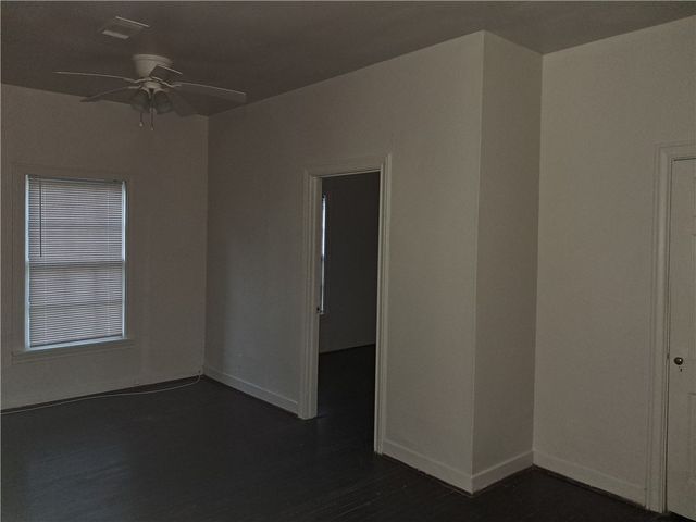 600 Boyett Street 604, College Station, TX 77840