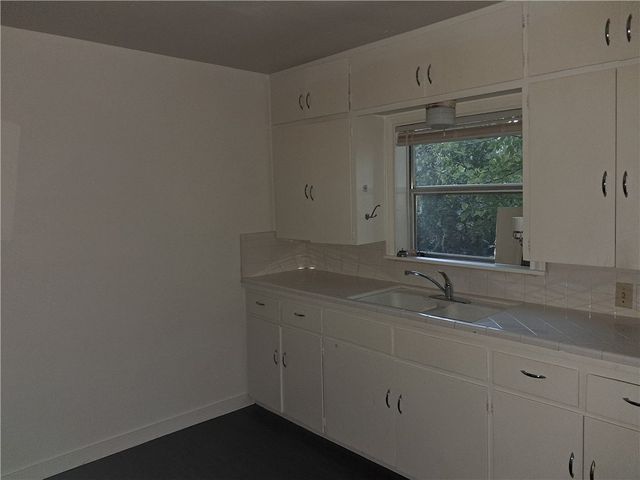 600 Boyett Street 604, College Station, TX 77840