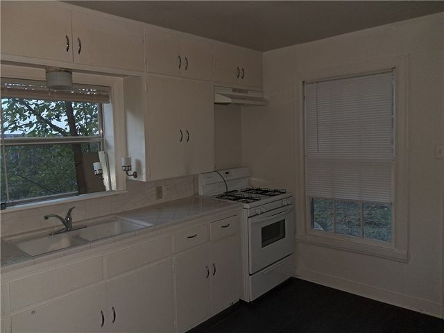 600 Boyett Street 604, College Station, TX 77840