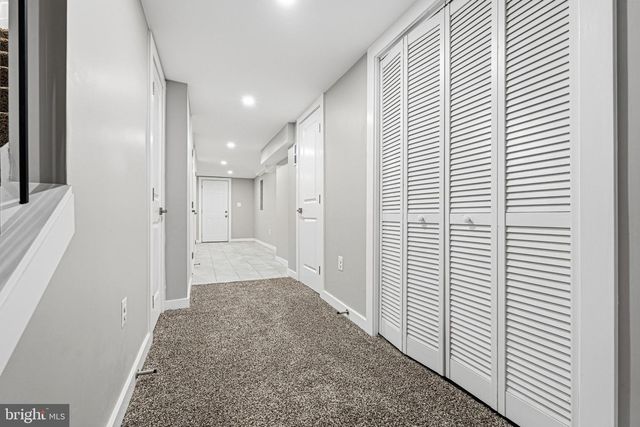 2906 CLIFTON AVE, Baltimore, MD 21216