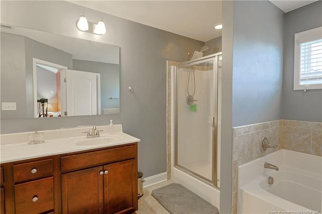 508 Stonebriar Avenue, Raeford, NC 28376