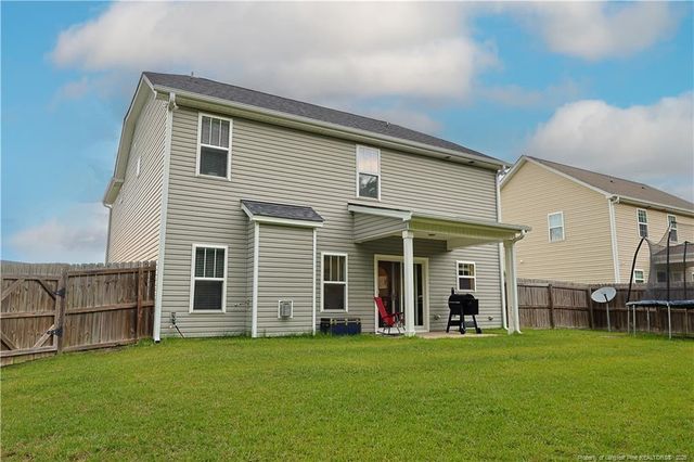 508 Stonebriar Avenue, Raeford, NC 28376