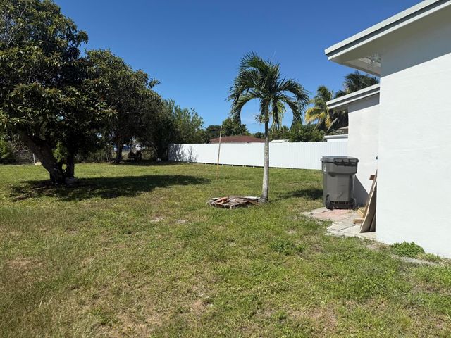 4131 SW 23rd Street, West Park, FL 33023