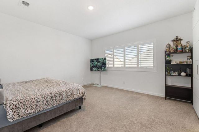 12264 Rocky Ford Way, Rancho Cordova, CA 95742