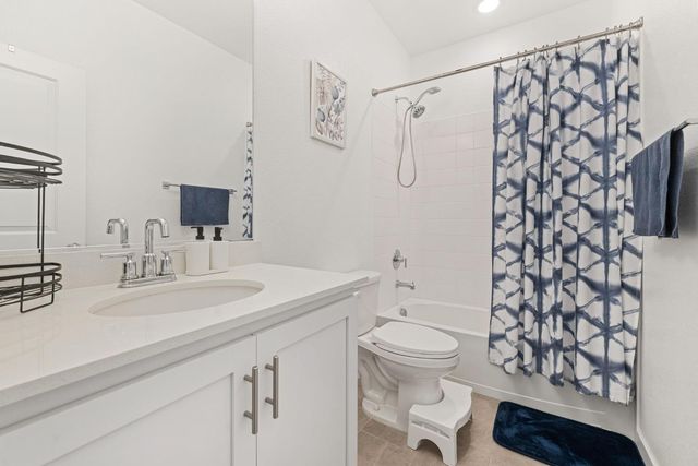 12264 Rocky Ford Way, Rancho Cordova, CA 95742