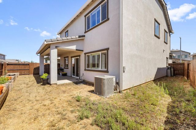 12264 Rocky Ford Way, Rancho Cordova, CA 95742