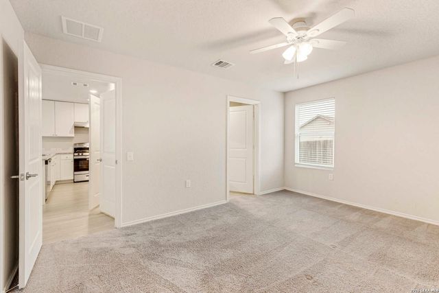 7207 Lavaca Bluff, San Antonio, TX 78218