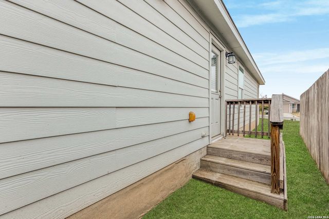 7207 Lavaca Bluff, San Antonio, TX 78218