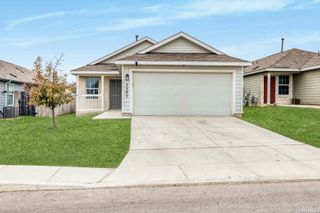 7207 Lavaca Bluff, San Antonio, TX 78218