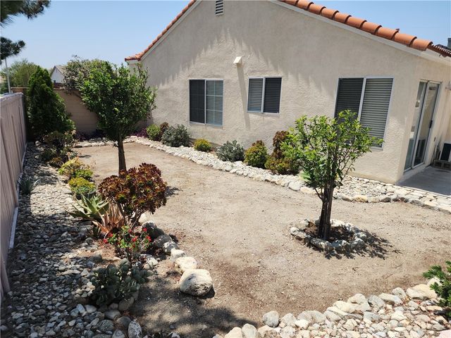 2806 W La Morada Drive, Rialto, CA 92377