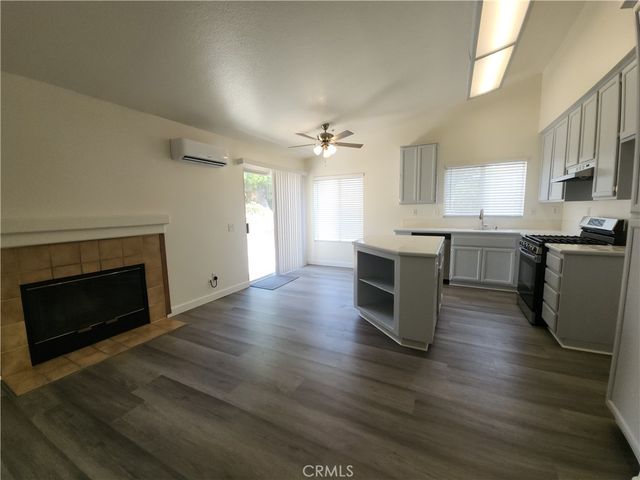 2806 W La Morada Drive, Rialto, CA 92377