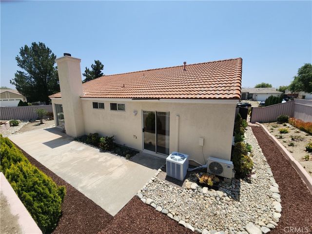 2806 W La Morada Drive, Rialto, CA 92377