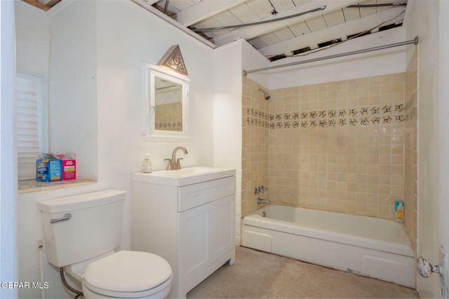 4112 Roxbury Drive, El Paso, TX 79922