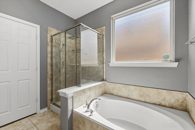 9205 Marble Falls Drive, Arlington, TX 76002