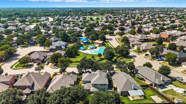 9205 Marble Falls Drive, Arlington, TX 76002