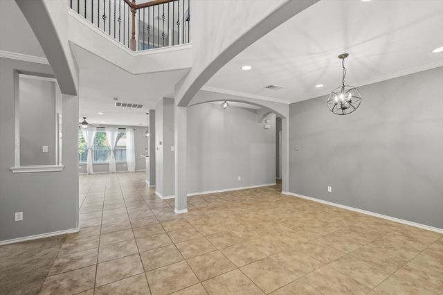 9205 Marble Falls Drive, Arlington, TX 76002
