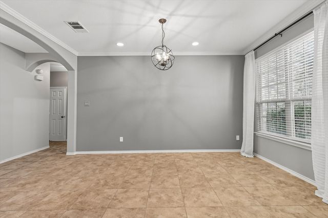 9205 Marble Falls Drive, Arlington, TX 76002
