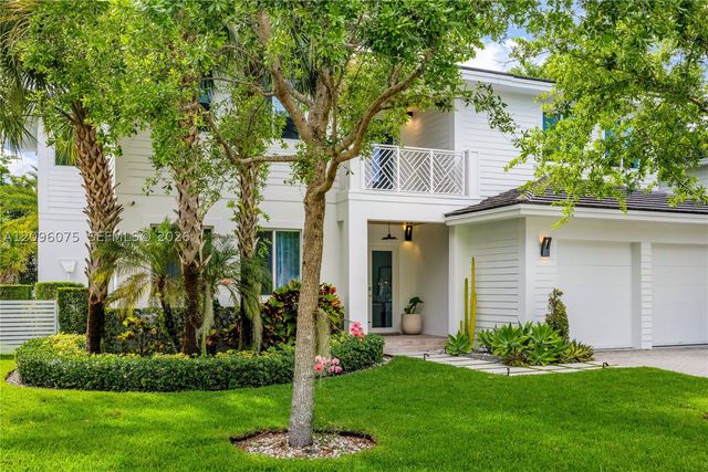 5602 SW 65th Ct, South Miami, FL 33143