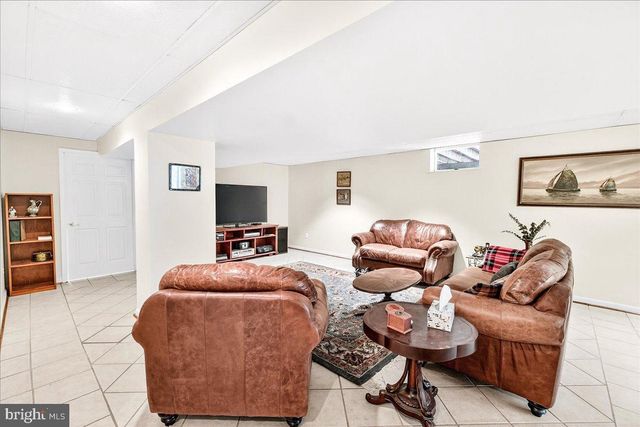 7460 PORTER DR, Mt Airy Md, MD 21771