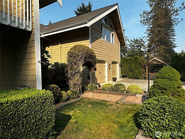 196 N Solmar Drive, Sequim, WA 98382