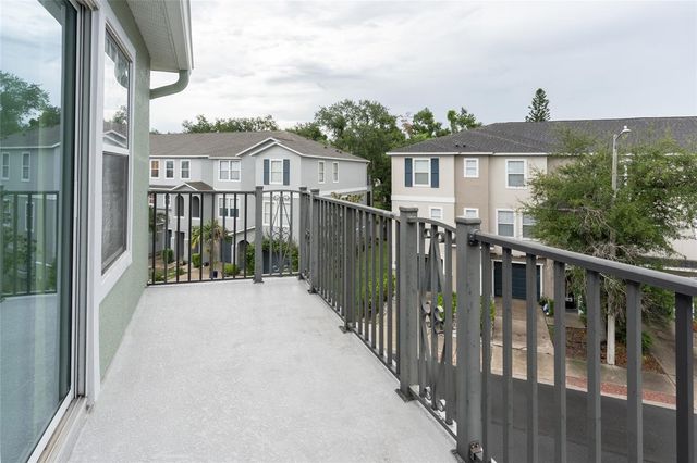 528 VINCINDA CREST WAY, Tampa, FL 33619