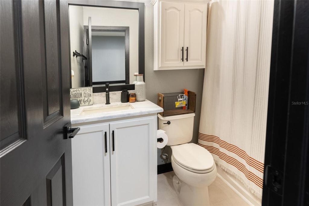 Image 31 of property listing at 528 VINCINDA CREST WAY, Tampa, FL 33619
