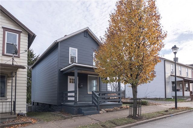 433 Lloyd Ave, Latrobe, PA 15650