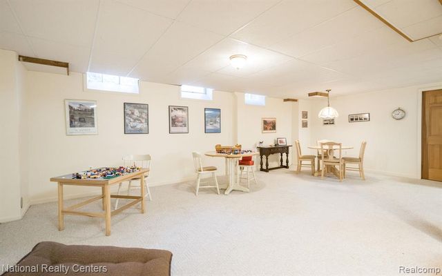 3128 Charlwood Drive, Rochester Hills, MI 48306