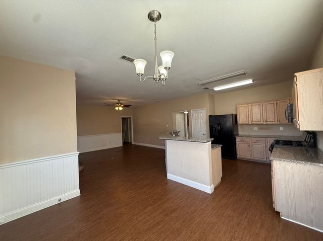 2031 Stillwater Drive, Mesquite, TX 75181