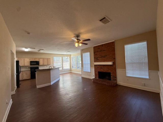 2031 Stillwater Drive, Mesquite, TX 75181
