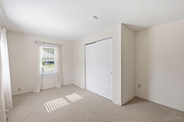 4824 Fairview Avenue, Cincinnati, OH 45242