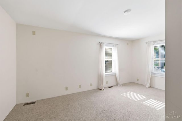 4824 Fairview Avenue, Cincinnati, OH 45242